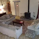 La Petite - *
