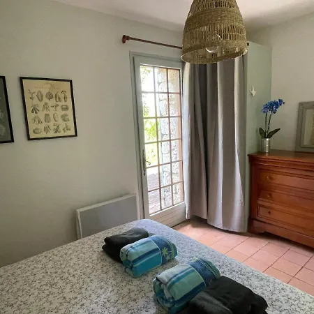 Holiday home La Petite - *