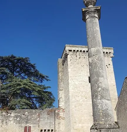La Petite - *
