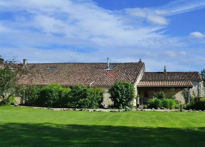 La Petite - Nyaraló *